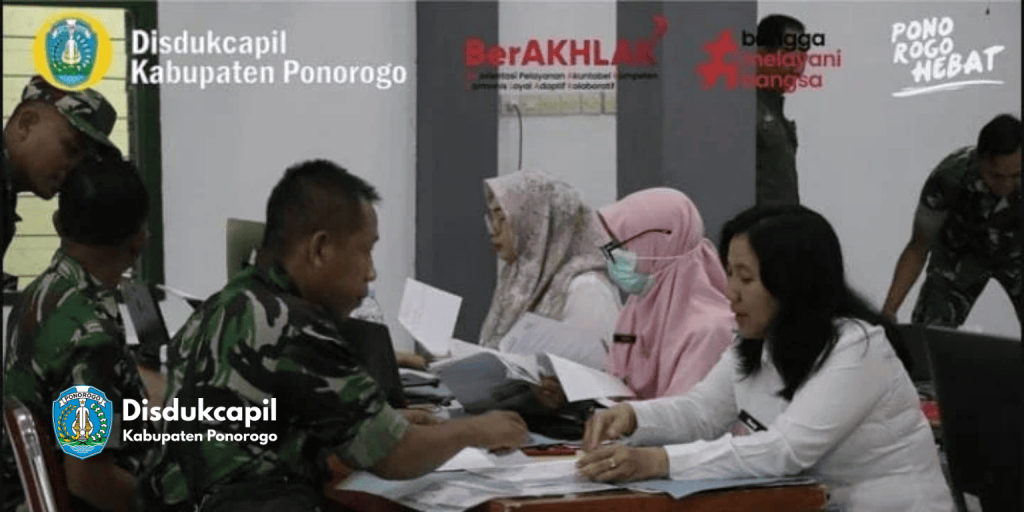 Pelayanan Adminduk di KODIM 0802 Ponorogo